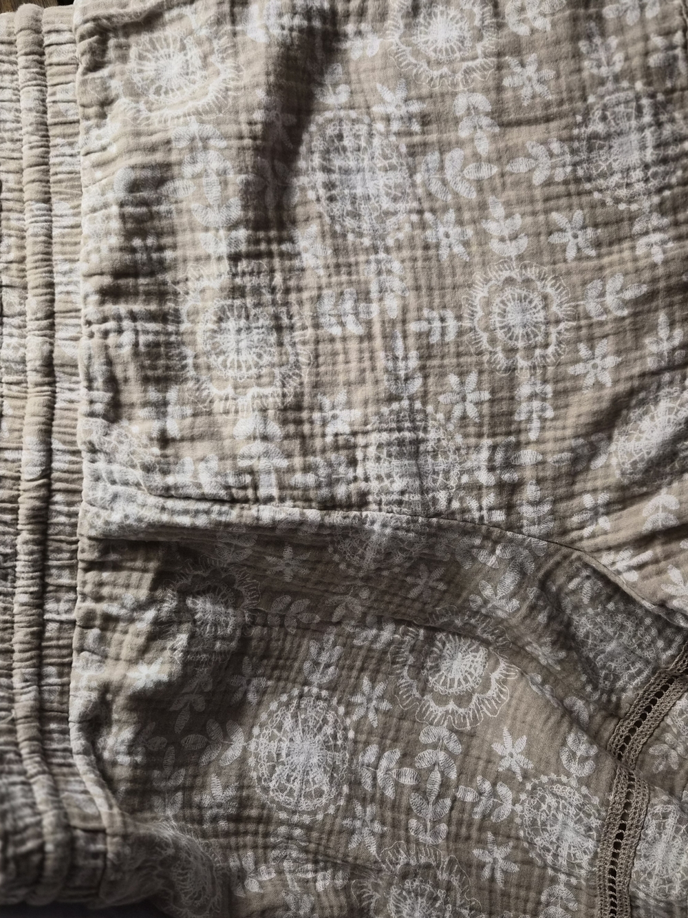 Frye Beige Textured Drawstring Shorts - Picture 2 of 6